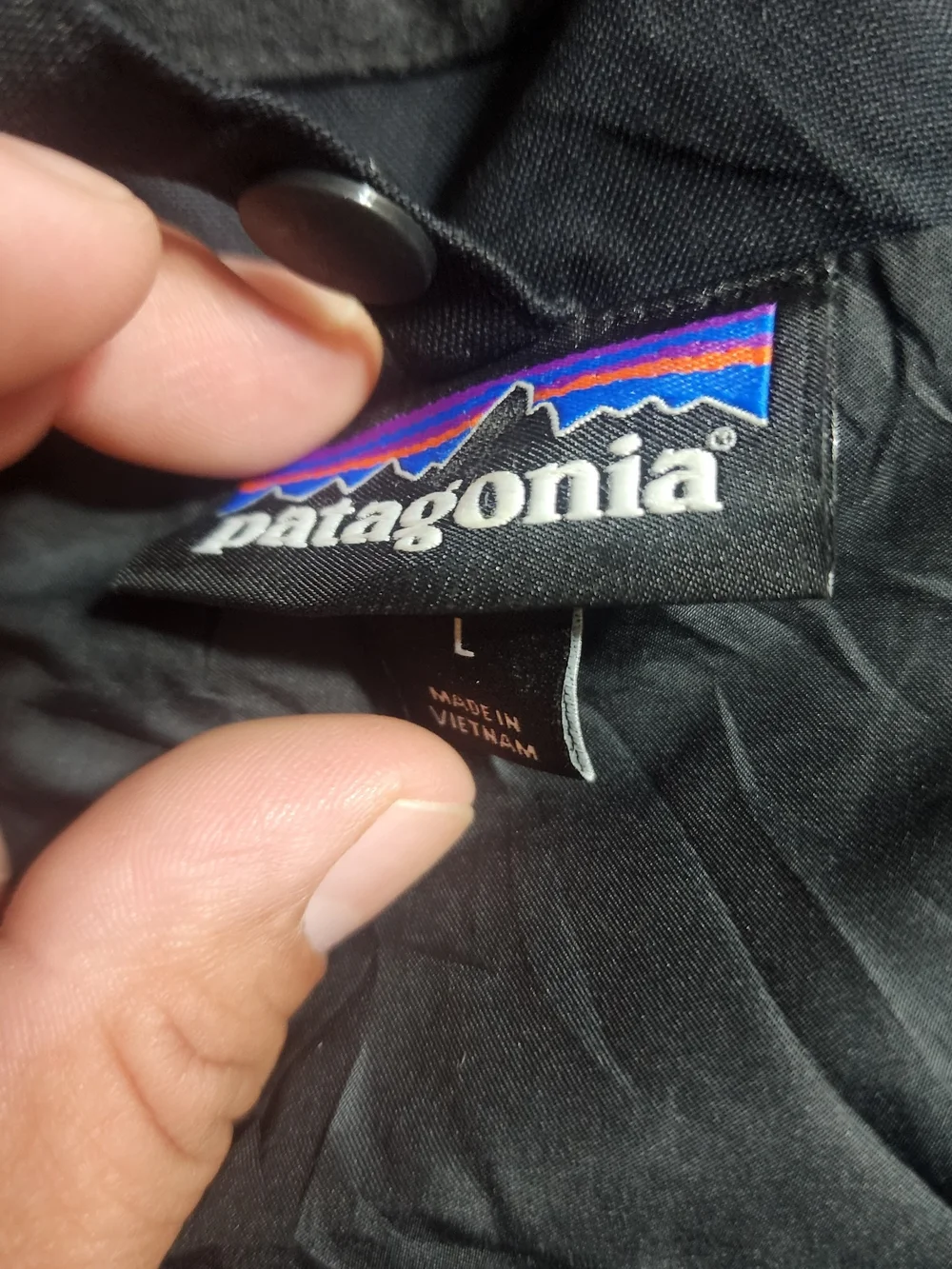 Patagonia Women’s Black Raincoat Jacket - Lightweight Waterproof Coat Offer Me I